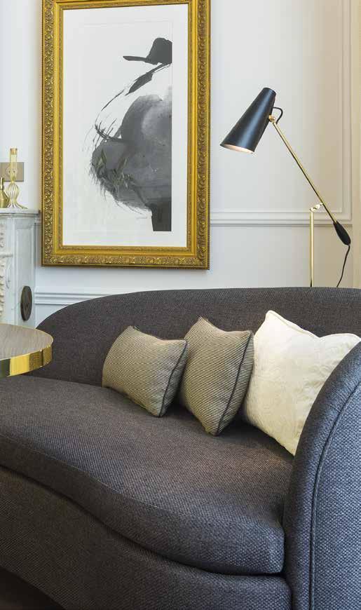 LA CLEF CHAMPS-ELYSEES PARIS In the residence: 24-hour concierge and reception Valet & luggage service Laundry and dry-cleaning Breakfast (room service possible) Business corner Fitness centre