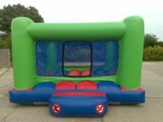 Units Suitable for ages up to 12 s BOXING RING Netted - With gloves 12 x 12 Boxing ring with netted sides for
