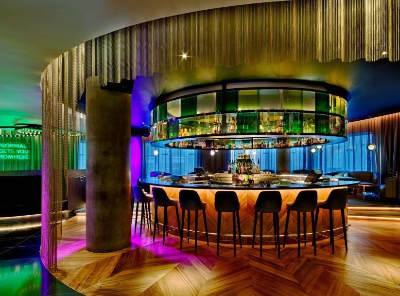 the spaces in the Perception bar to create a completely different experience for your delegates The Perception Bar completely transformed and