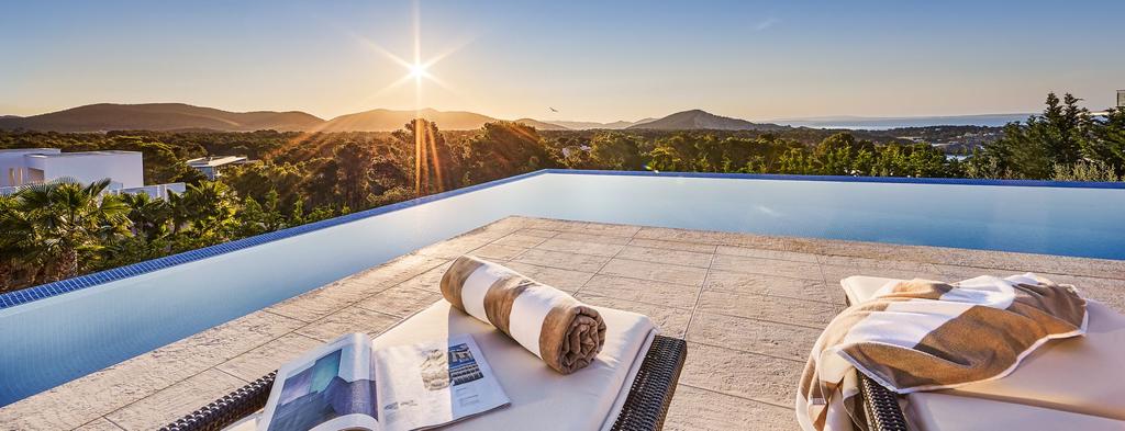 Modern High-End Villa in Ibizas Top Location Ibiza, Vista Alegre, Luxury Properties, Villas Villas - Ibiza - Ibiza 2014 800 m² 2.