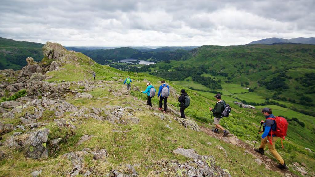 Day 2-3 Guided Hiking Lakes Take to the water as you board a traditional lakes steam boat and travel to various drop off points on Lake Ullswater to enjoy some guided hiking (&