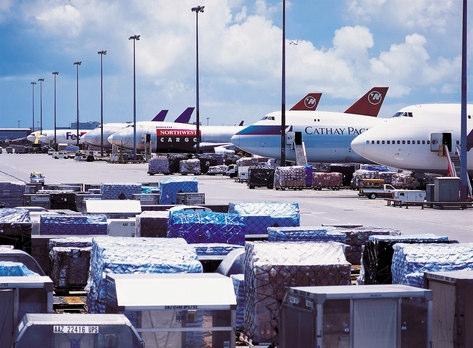 Key Findings Hong Kong is a formidable and highly successful air cargo hub, with advantages over competing hubs that cannot be eroded quickly In spite of significant challenges, growth has surpassed