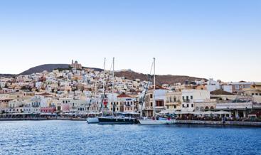 SYROS SANTORINI ANCIENT AMPHORAE ITINERARY ThursdayFriday, September 1516 HOME / ATHENS Arrive in Athens and transfer to your hotel, centrally situated in the historic Plaka District, at the foot of