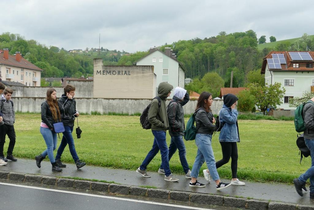In the afternoon of the only rainy day of the week the program included the visit of the memorial of concentration camp Gusen I. After that was a guided audio walk through the towns Gusen and St.