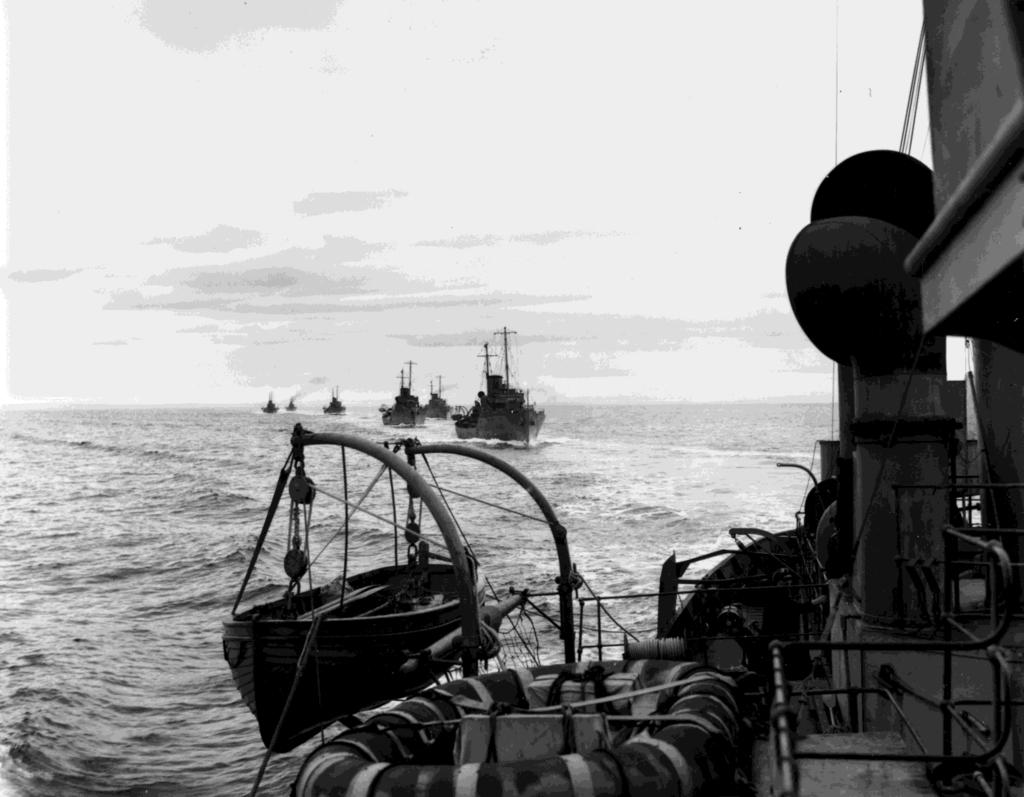 In Peril on the Sea Episode Twelve Chapter 4 Part 1 TIME OF TRIAL: THE ROYAL CANADIAN NAVY AND THE BATTLE OF THE ATLANTIC, MAY 1941 MAY 1942 The Royal Canadian Navy Steps Onto Centre Stage, May 1941