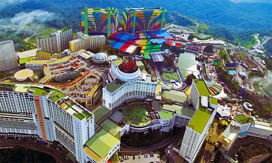 Day 6 (B & D) Kuala lumpur Today you will enjoy full day trip to Genting Highlands and Berjaya Hill.
