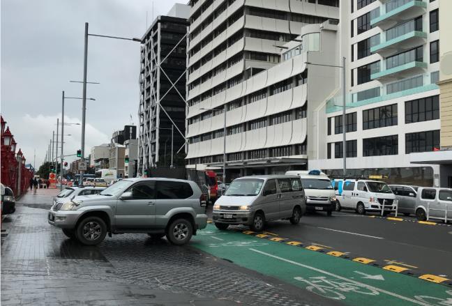 Integrated Transport Assessment 20 Figure 7: Vehicles Queueing on Quay Street Waiting to Access Queens Wharf Figure 8: Vehicles from Two Lanes Merging into One Lane to Exit Safety concerns are also