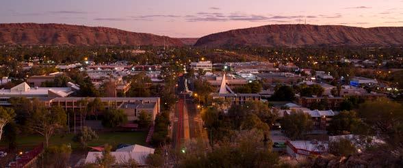 On a sightseeing tour, visit the historic Telegraph Station, the Royal Flying Doctor Service, the School of the Air and the Alice Springs Reptile Centre.