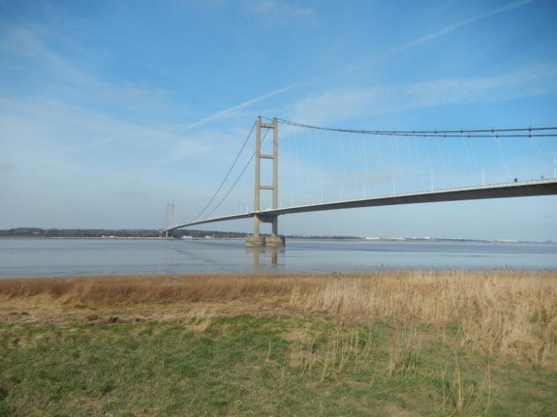 Walk the Humber Bridge The Humber Bridge is 2220 metres long and took nine years to build. It is one of the world s longest single-span suspension bridges and was officially opened in 1981.