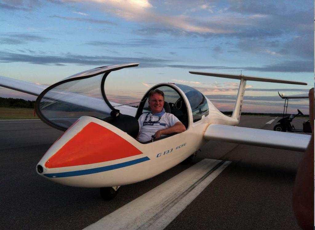 made many new friends with similar interests, I was nowhere near achieving my goal of becoming a glider pilot; the reason I had joined the club in the first place.