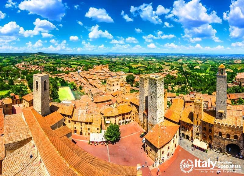 L Day 8 Tuscany: Siena & San Gimignano Siena,Tuscany,Italy Location 2: San Gimignano,Tuscany,Italy Today we depart Rome on the Autostrada Del Sole "Highway of Sun" north about 2 hours into the
