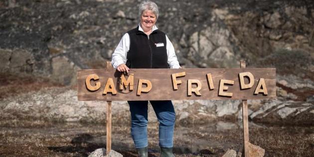 DAY 10 Named after Expedition team member Friederike Bronny Location: Camp Frieda We will visit a location near Saqqaq, around 70 N, 51 W, that was without an official name until 2013.