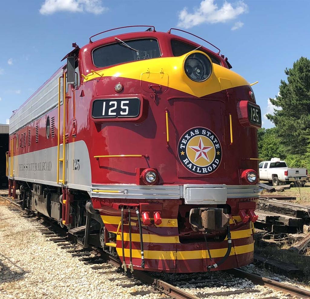 Crowd visits Texas State Railroad and