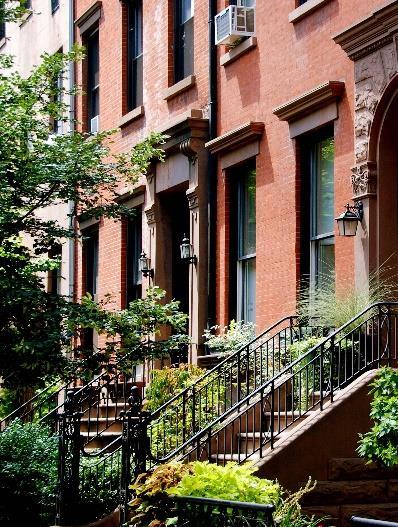 Cobble Hill For buyers searching for the picturesque New York City setting Cobble Hill is a top choice.