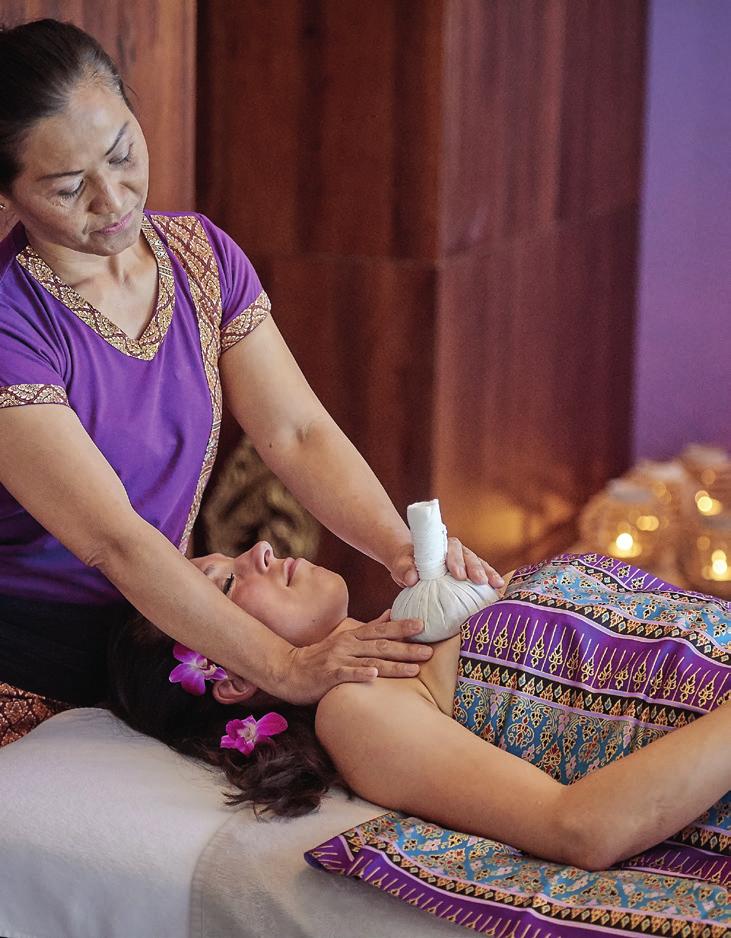 Traditional Thai Herbal Compress Massage Gentle Oil Massage with Herbal Compress Strong Oil Massage with Herbal Compress Pregnancy Massage Look Prakob Prakob Un Sabei Prakob Mapraw Höm Nga Ploob