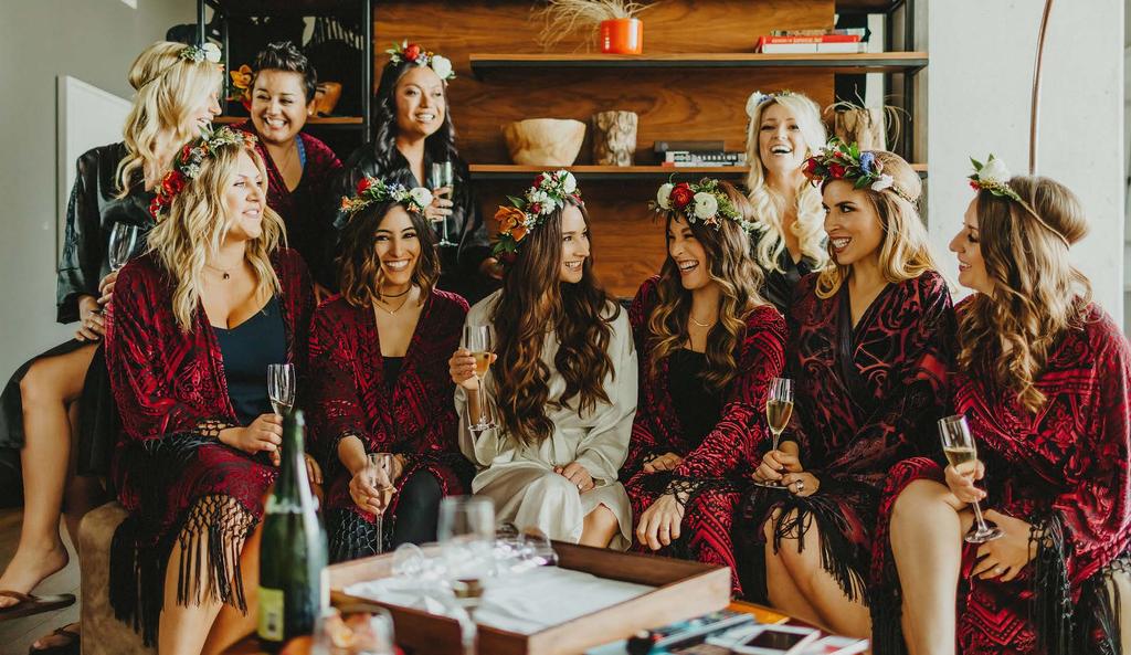 Vannagram +SoCo-96 BACHELORS & BACHELORETTES South Congress Hotel is the perfect backdrop for a weekend of fêteing brides & grooms.
