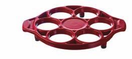99 AGA TOP PLATE TRIVET Designed to be used with a 4 oven AGA Sits neatly between warming and boiling plates Highly durable enamelled finish 28 x 21.5cm U317 29.