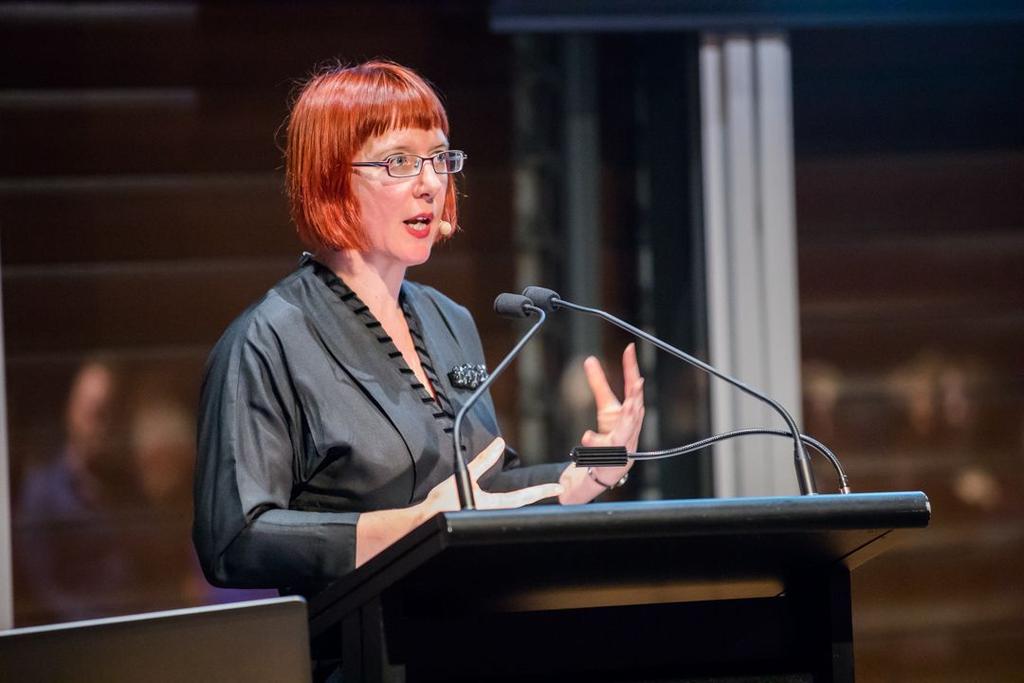 ANNUAL HISTORY LECTURE Warnings from the grave: Death, glory and memory in Australian cemeteries Dr Lisa Murray s lecture su rveyed the history of Australian cemeteries, highlighting the central role
