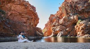 The West MacDonnell Ranges stretch over 600 kms east and west of Alice Springs and feature some of the most iconic sights in the Northern Territory Explore Simpsons