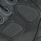 Under the foot, the material reduces friction: resulting in a dryer and cooler foot environment.