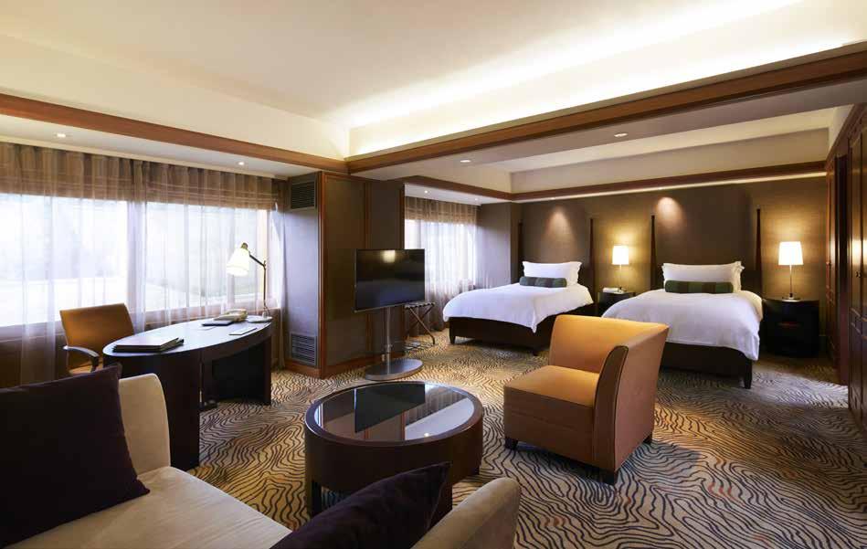 of Rooms Size Bed Deluxe Room 229 40 m2 King or Twin Family Room 4 40 m2 One King & One Single Bedroom, Bathroom (Shower stall) King or Twin Premier Room 140 60 m2 King or Twin Club One-Bedroom
