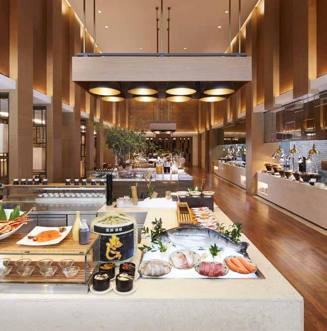 RESTAURANT HAKONE GRAND KITCHEN With an airy ambience created by the 7m high ceiling and large windows, Grand Kitchen is a premium buffet restaurant offering culinary delights with healthy dishes