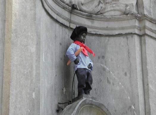 to see the Manneken Pis.