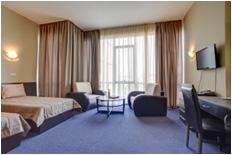Business suites are located in the newly built business wing of the hotel. Premises are spacious, elegantly equipped with a modern LED tv set, mini bar, bath tub, hairdryer, air conditioner, wi-fi.
