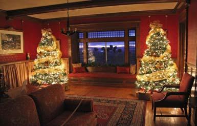 Total Entries: 2,198 Christmas at the Castle November 19 & 20 and November 25, 26 & 27 Hours: 10:00am - 4:00pm Enjoy a vintage Christmas at the Lucknow Estate, this year with more decorations than