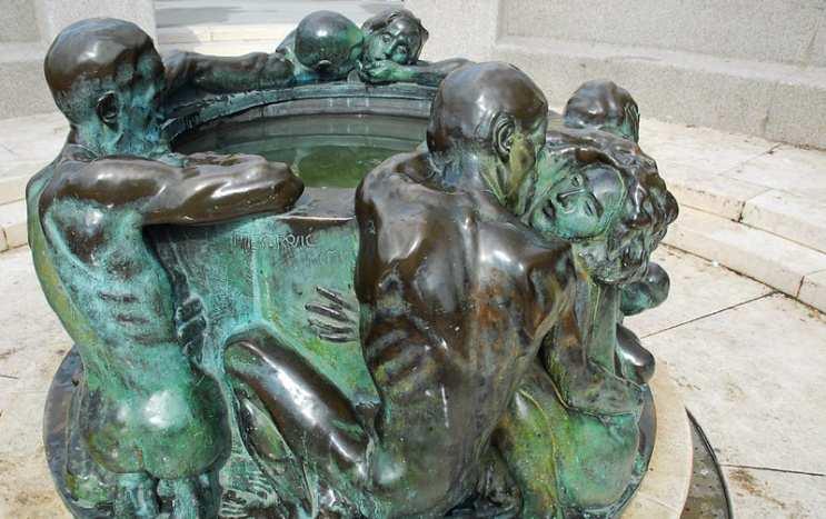 4) The Spring of Life This masterpiece of art is made by Ivan Meštrović at the beginning of the 20 th century and it is his first sculptural work. The bodies look as if they were alive.