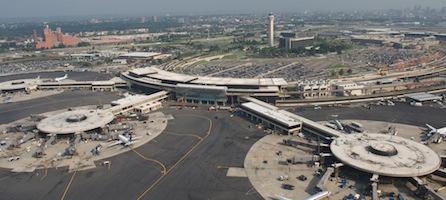 NEWARK AIRPORT Newark Liberty International Airport (EWR) has long been on the forefront of aviation history.