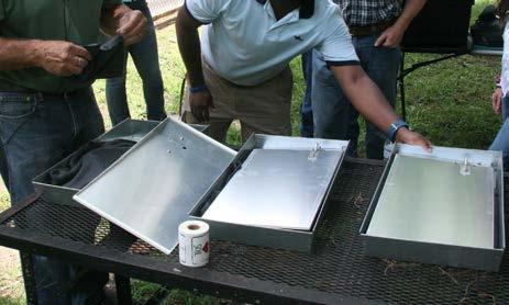 Setting up the simulator - trays The sample trays, runoff trays, runoff funnels and