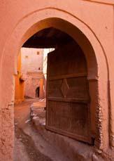 Morocco is the oldest kingdom in the Muslim world and successive dynasties have left behind a rich culture and a wonderful heritage, including historic towns, ancient cities and spectacular monuments.