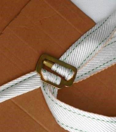 Lashing Ensure that straps must be passed