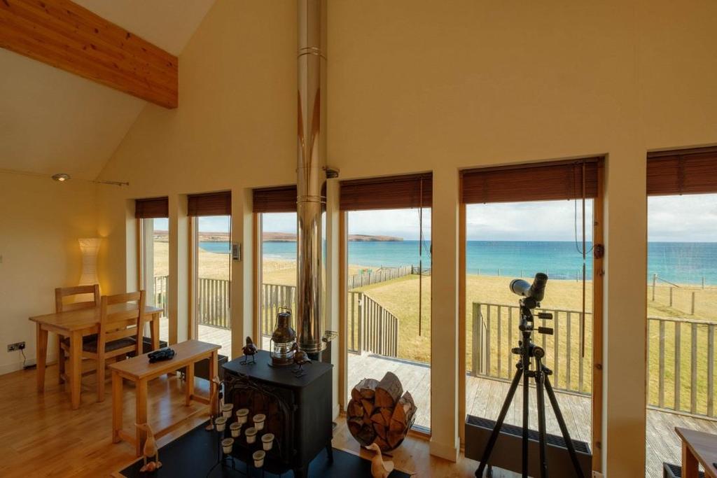 DESCRIPTION Broad Bay House is a modern building constructed in 2007 to an exceptional standard, in a tremendous trading location on the stunning coastline on the Isle of Lewis within the Hebridean