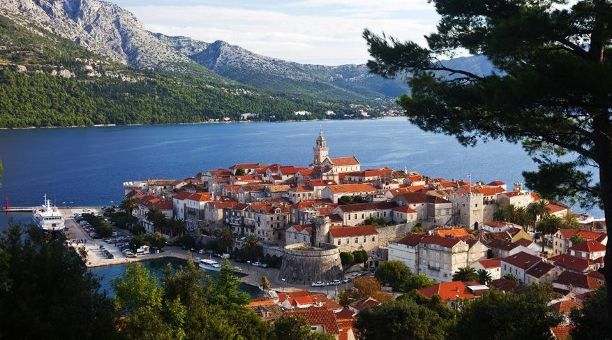 Korčula Korčula Town is a stunner. Ringed by imposing defences, this coastal citadel is dripping with history, with marble streets rich in Renaissance and Gothic architecture.