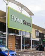 com Description Queensgate Centre is one of Essex s leading retail and leisure parks, boasting a catchment with non-food spending power of 1.