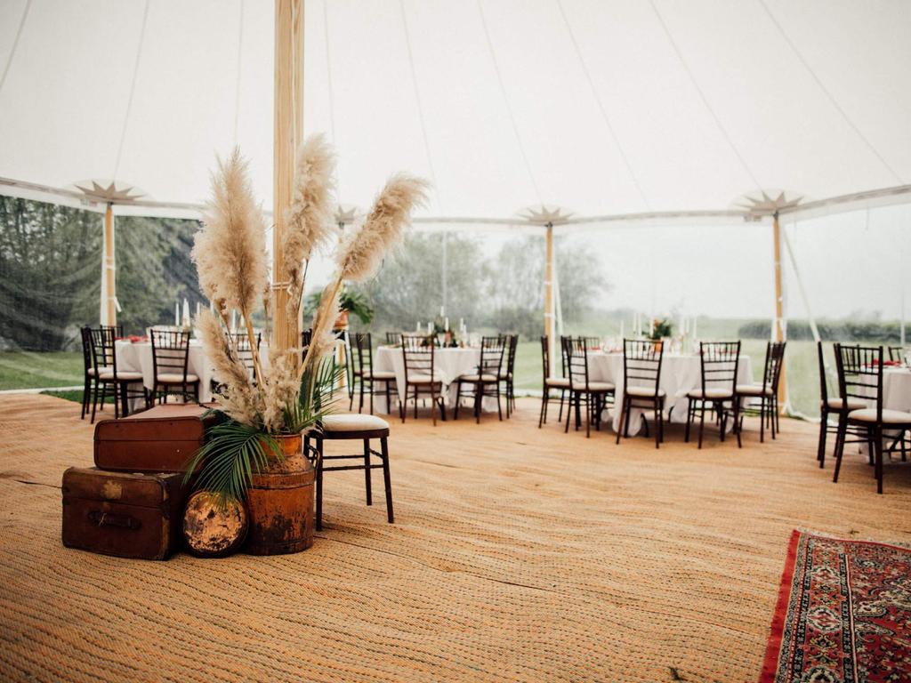 CREATING A FLOORPLAN CAMBRIDGE TENT COMPANY ARE EXTREMELY PROUD TO OFFER OUR BESPOKE, FLOORPLANNER TOOL TO OUR CLIENTS.