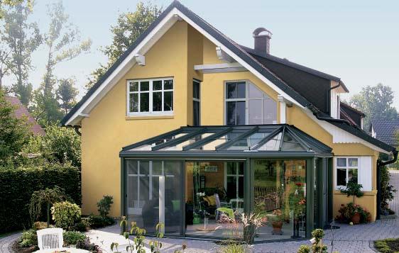 weinor Vivienda conservatory system Vivienda transparent living space Sliding skylights or roof vents provide a healthy climate and both can be operated effortlessly with a WeiTronic remote control.