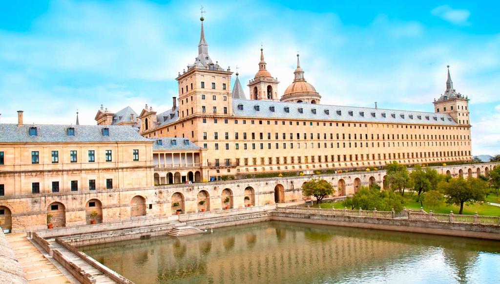 El Escorial Monastery: We offer you the option of visiting this famous