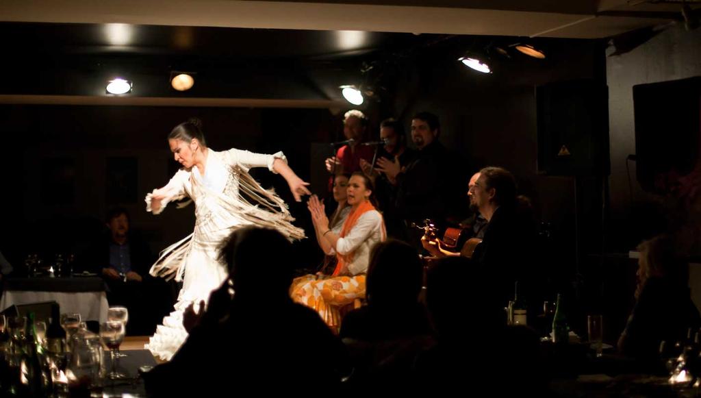 Madrid: Optional supper with Flamenco show.
