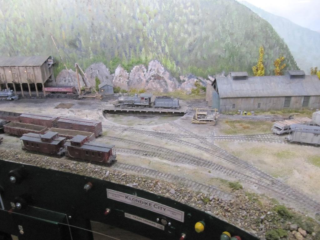 Railway)Modeller s)meet)of)british)columbia)) A$note$from$our$neighbors$to$the$north$0$no$not$Mt$Vernon,$but$Vancouver,$BC!
