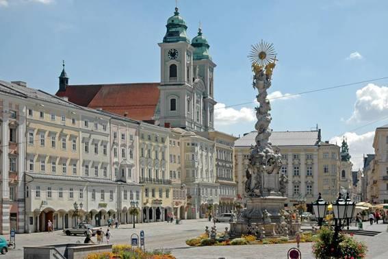 Linz has a medieval Old Town, where both of those churches are and another that dates back to the 8 th Century.