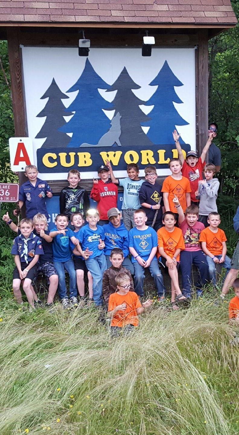 What is cub World? Welcome to Cub World Cub World 2017 Olympic Games Cub World is a Cub Scout Resident Camp that serves the Chippewa Valley Council in northern Wisconsin. Cub World is part of L.E.