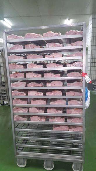 bacon, cooling and draining of products