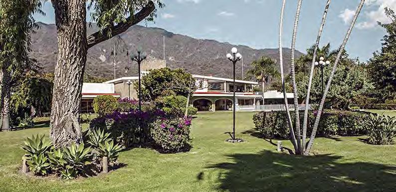 Located at 3 km from the village of Ajijic, in Alceseca