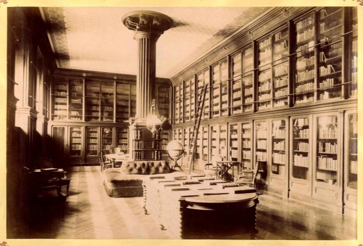 the books from every disciplines and countries. The methodically collected and systematized library exceeded the country's public libraries qualitatively and quantitatively as well.