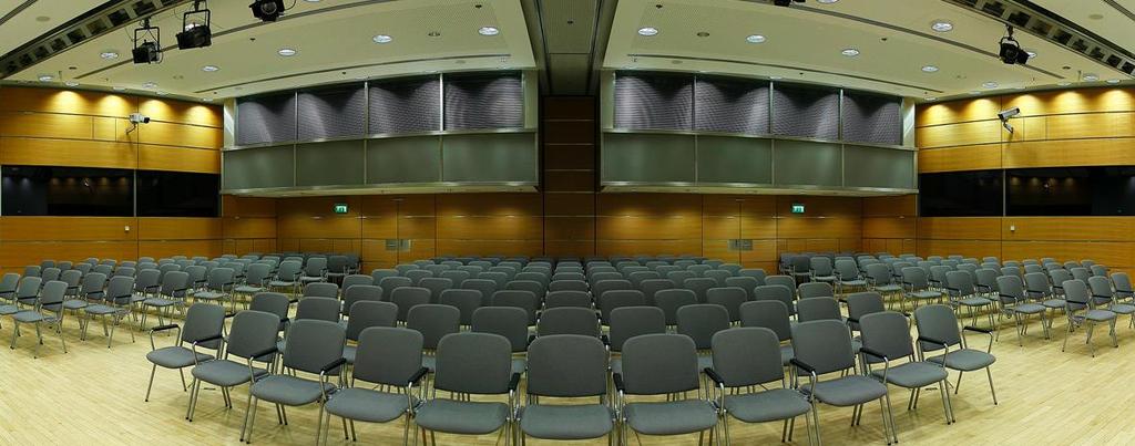 Room 4 for events with up to 206 guests and as an additional catering area 200 m 2 surface area