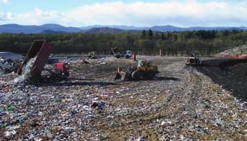 EOL-42-februar-February-09 Okolje 23 Aktivna površina za odpadke, ki jo uporabljajo zdaj, se razteza na 4 ha zemlje in takšna površina je dovolj za štiriletno odlaganje ljubljanskih mešanih odpadkov,