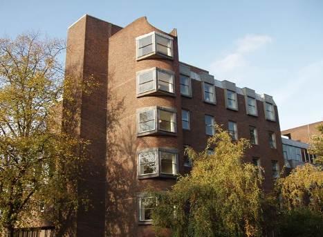 Accommodation in London Name: Bartrams Residence FEMALE ONLY Location: ZONE 2; within a short walk of LSI and Belsize Park Underground station (Northern Line).